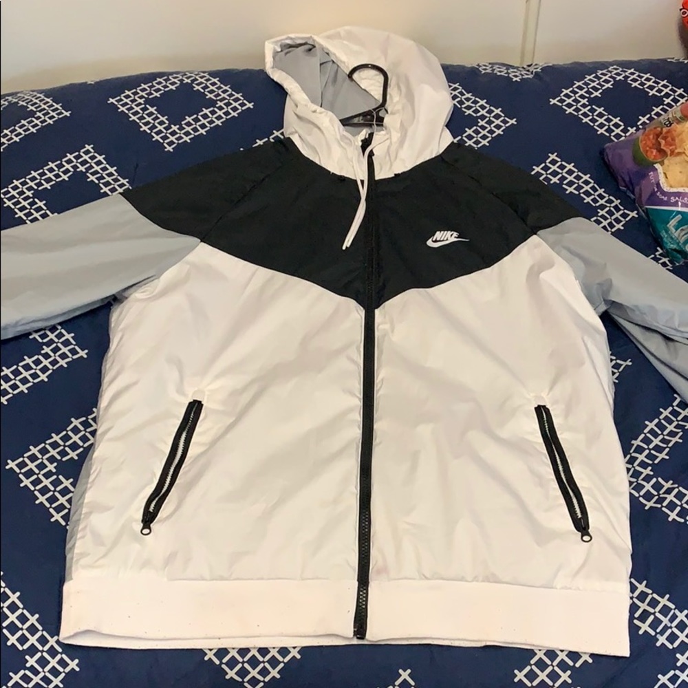 Nike Sport Windbreaker